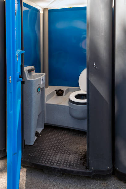 Best Portable bathroom rental  in St George, MO