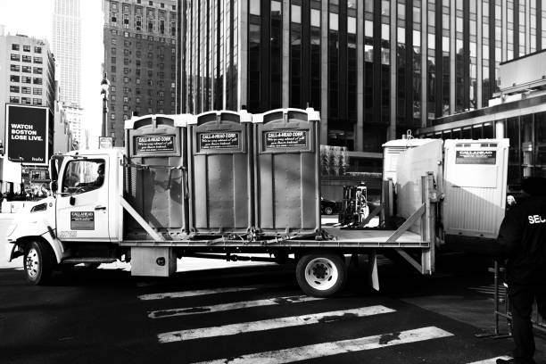 Best Porta potty rental near me  in St George, MO
